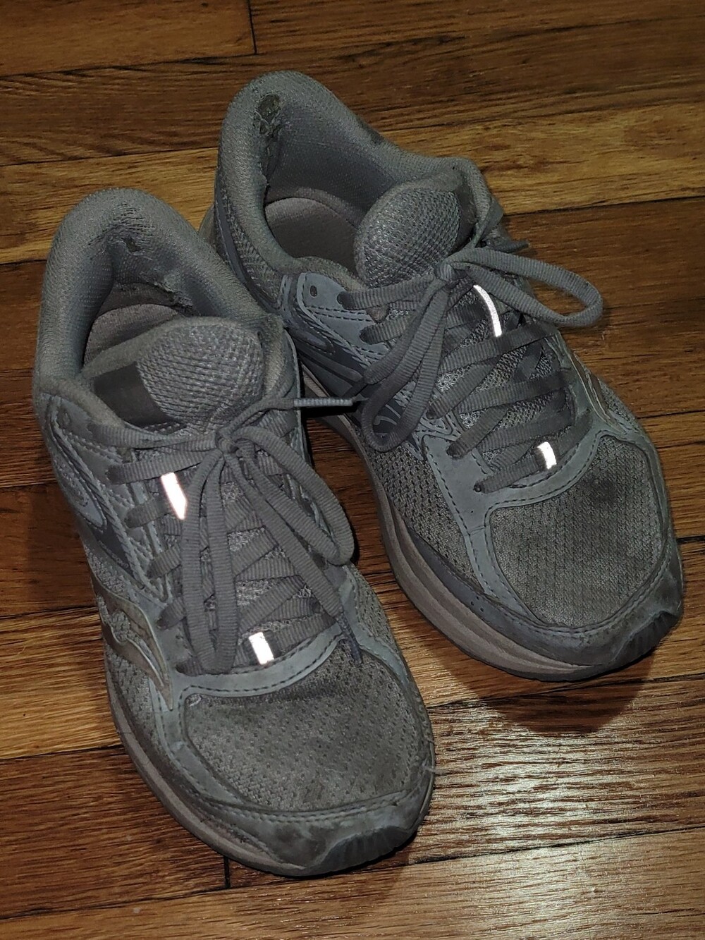 Well Worn Women's Work Sneakers